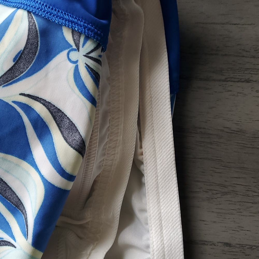 Lands' End Tankini Swim Suit Top - Picture 11 of 13
